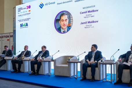 INESCO komandası Azərbaycan Beynəlxalq İnşaat Sərgisində<